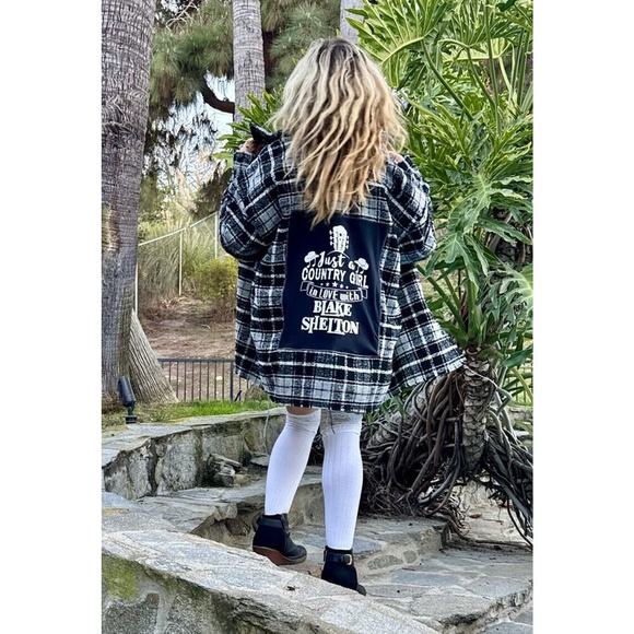 Just A Country Girl In Love With BLAKE SHELTON Plaid Flannel Upcycled Shacket XL - Picture 2 of 14